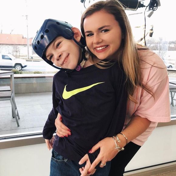 Meet your Posher, Claire - Picture 1 of 1